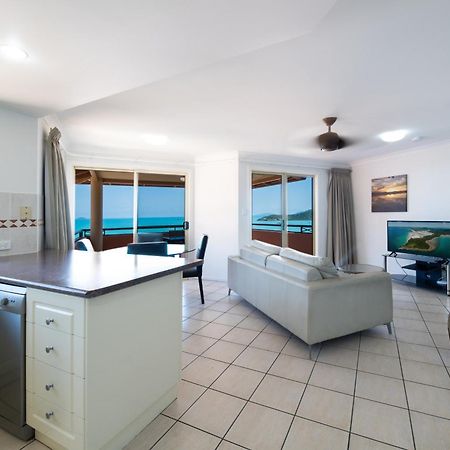 Martinique Whitsunday Resort Airlie Beach Exterior photo